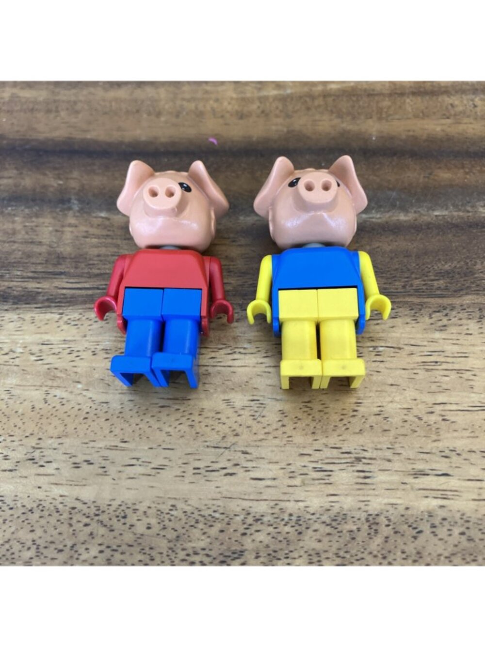 Rare Vintage LEGO Fabuland Pig Minifigure Set 0f 2 Collectible - Picture 8 of 8